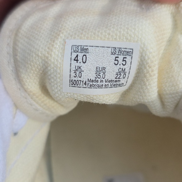 Vans Old Skool Shoe, Suede, Size 5.5 - Picture 8 of 9